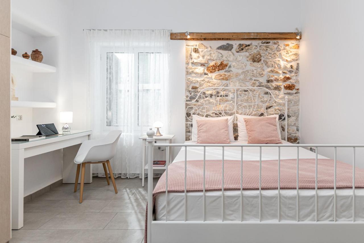 Villa Maro - Luxury Apartment Naxos City Екстер'єр фото